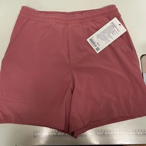 BNWT Lululemon Pace Breaker 5” Lined Short